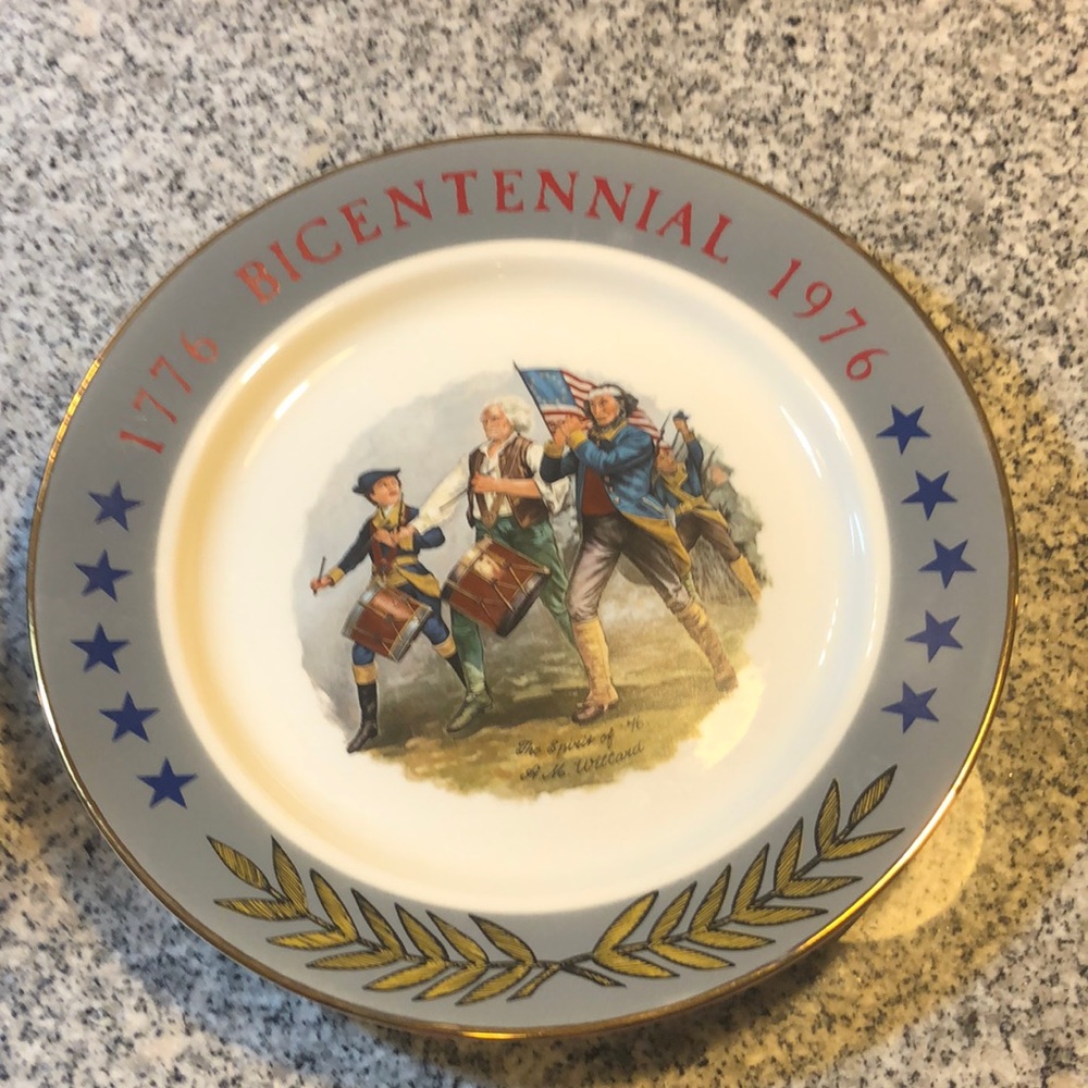 The Sabina Line Ltd. Edition 1776-1976 Bicentennial Collector Plate w/Gold Trim